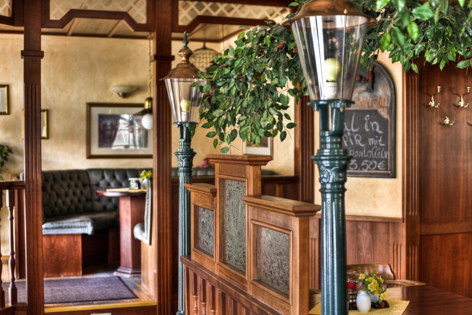 Hotel Am Markt Altentreptow Dış mekan fotoğraf